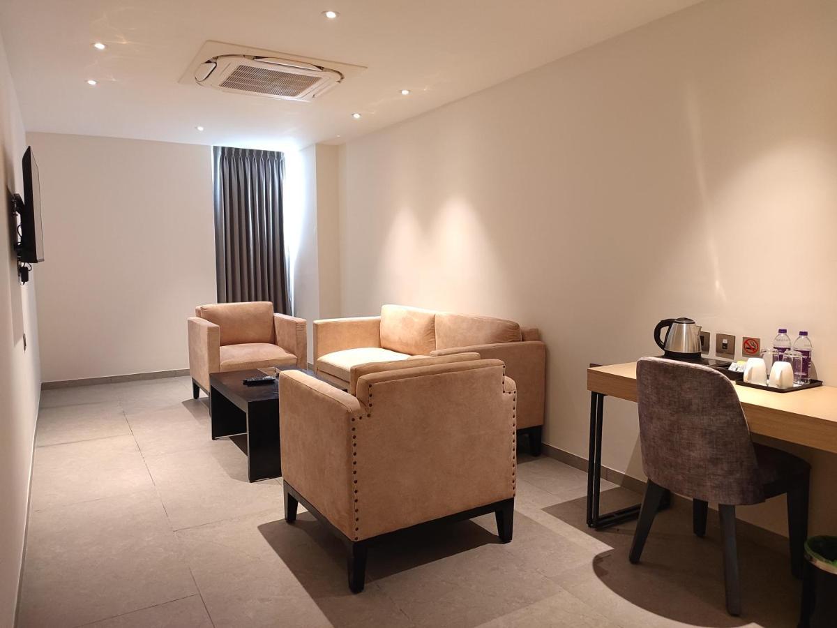 Signature Hotels 维沙卡帕特南 外观 照片