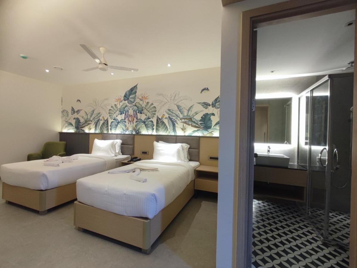 Signature Hotels 维沙卡帕特南 外观 照片