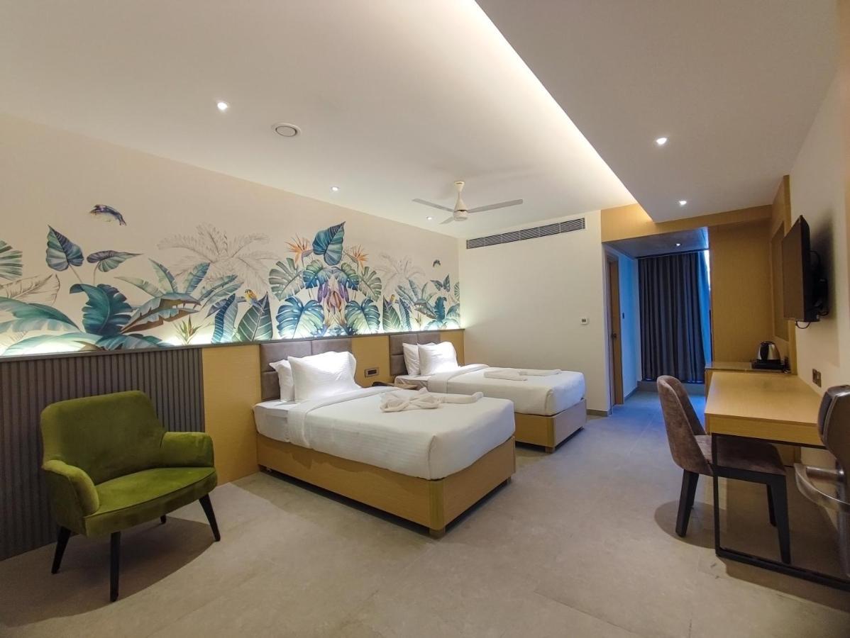 Signature Hotels 维沙卡帕特南 外观 照片